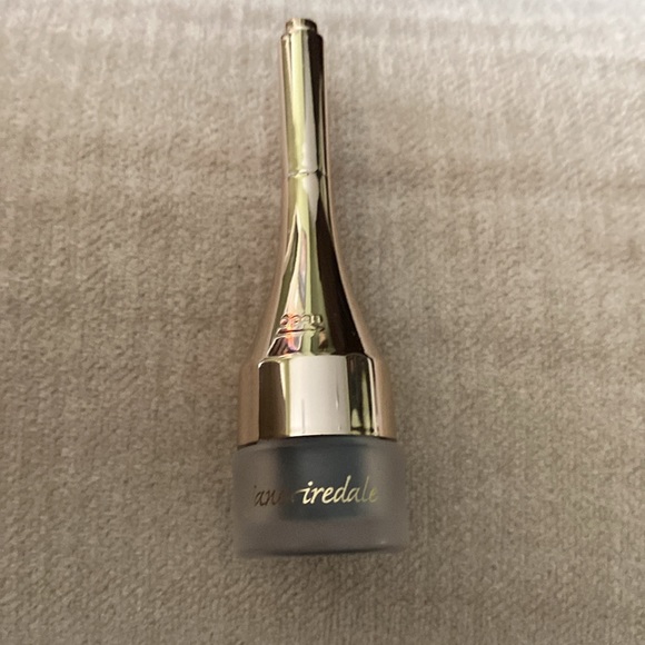 Jane Iredale Mystikol® Powdered Eyeliner • Color “Smoky Quartz” - Picture 2 of 5